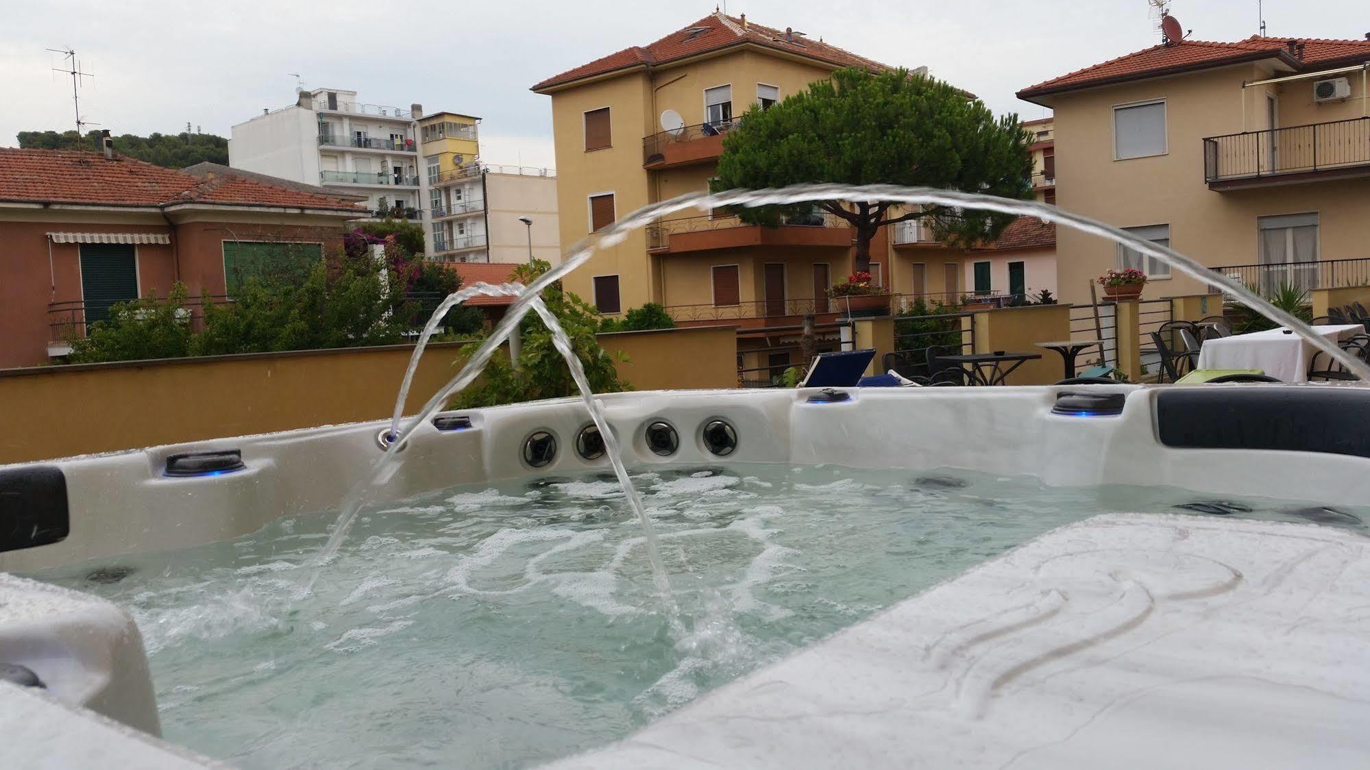 Europa 3* San Bartolomeo Al Mare